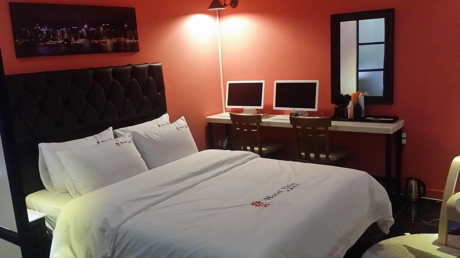Peacock Motel Incheon