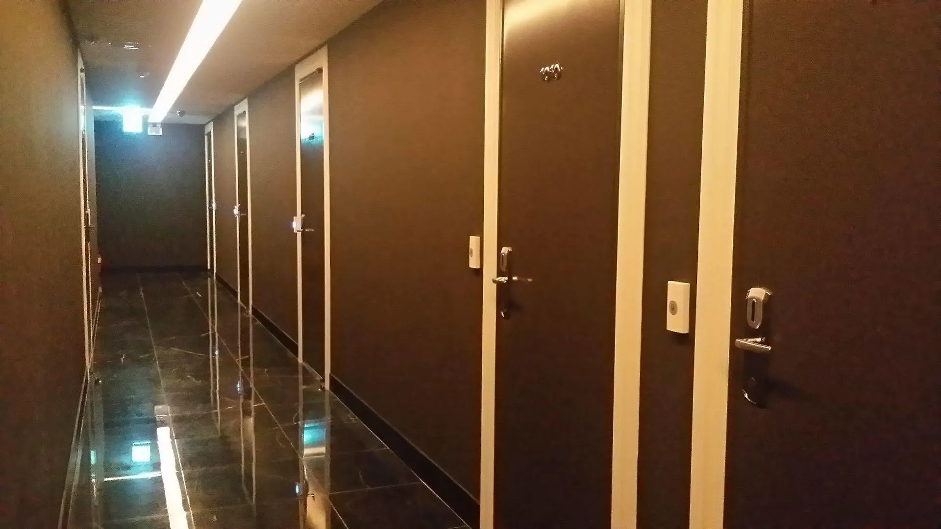 Hotel Peacock Motel Incheon